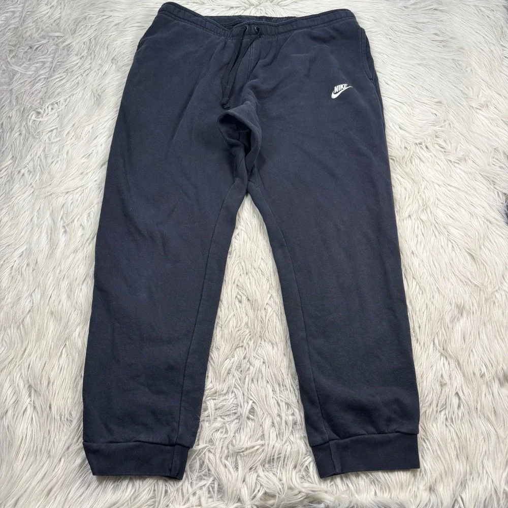 Nike Sportswear Men's XL Black Club Fleece Joggers Athleisure Lounge Cozycore